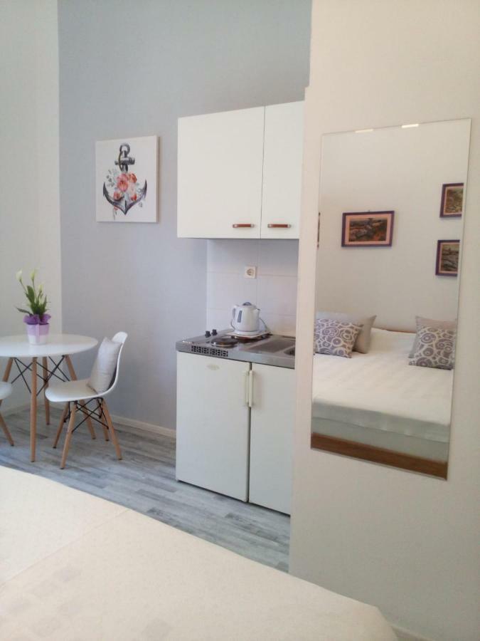 Studio In Pula Center Luaran gambar